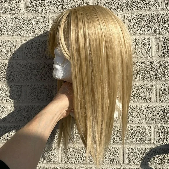 NWT wheat blonde topper light HAND TIED center part with bangs 16-17” new silk